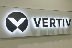 Vertiv i Uniwersytet Boloński rozpoczynają współpracę badawczo edukacyjną w obszarze infrastruktury IT