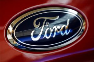 Ford rekrutuje byłych pracowników, aby naprawić błędy systemów AI