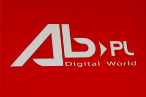 AB z wyraźnym wzrostem i 13,56 mld zł przychodów po trzech kwartałach roku