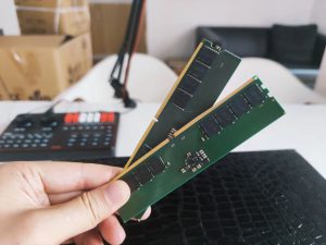 Ceny RAM eksplodowały – DDR5 w rok podrożały nawet o 485%!
