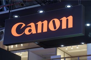Canon wskazuje kluczowe obszary ochrony – Jak budować odporność firmy na cyberzagrożenia, jak chronić sprzęt i dokumenty, z których na co dzień korzystają pracownicy