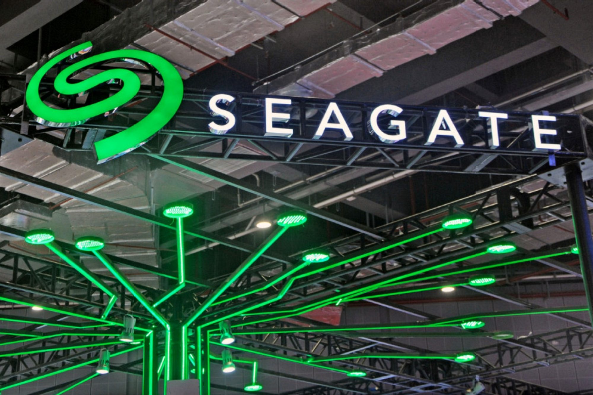 Seagate zwiększa przychody o 61% dzięki popytowi na dyski dla centrów danych