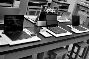 IDC: To koniec ery tanich komputerów