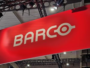 Fuzja gigantów Pro AV: Barco kupuje VerVent Audio Holding – właściciela marek Focal i Naim