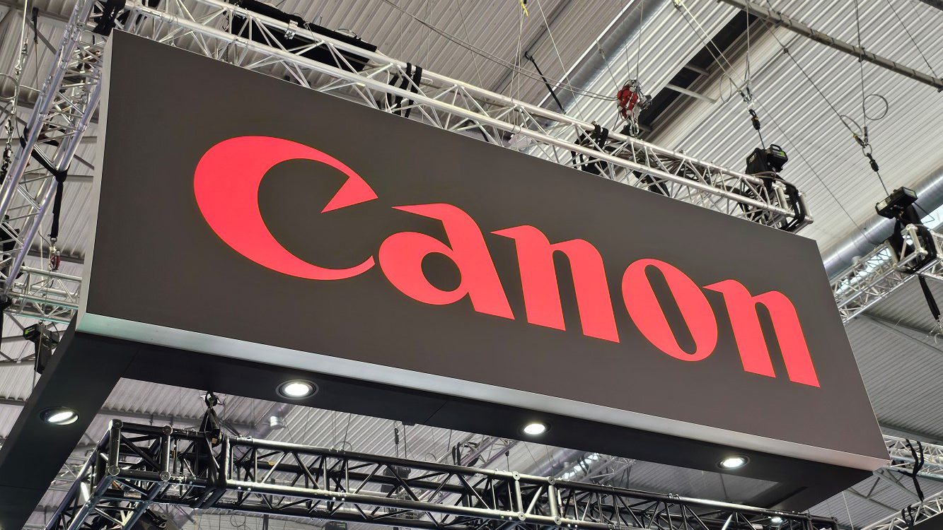 Canon stawia na energię ze słońca. Instalacja PV zasili Tier 4 Data Center w Tokio