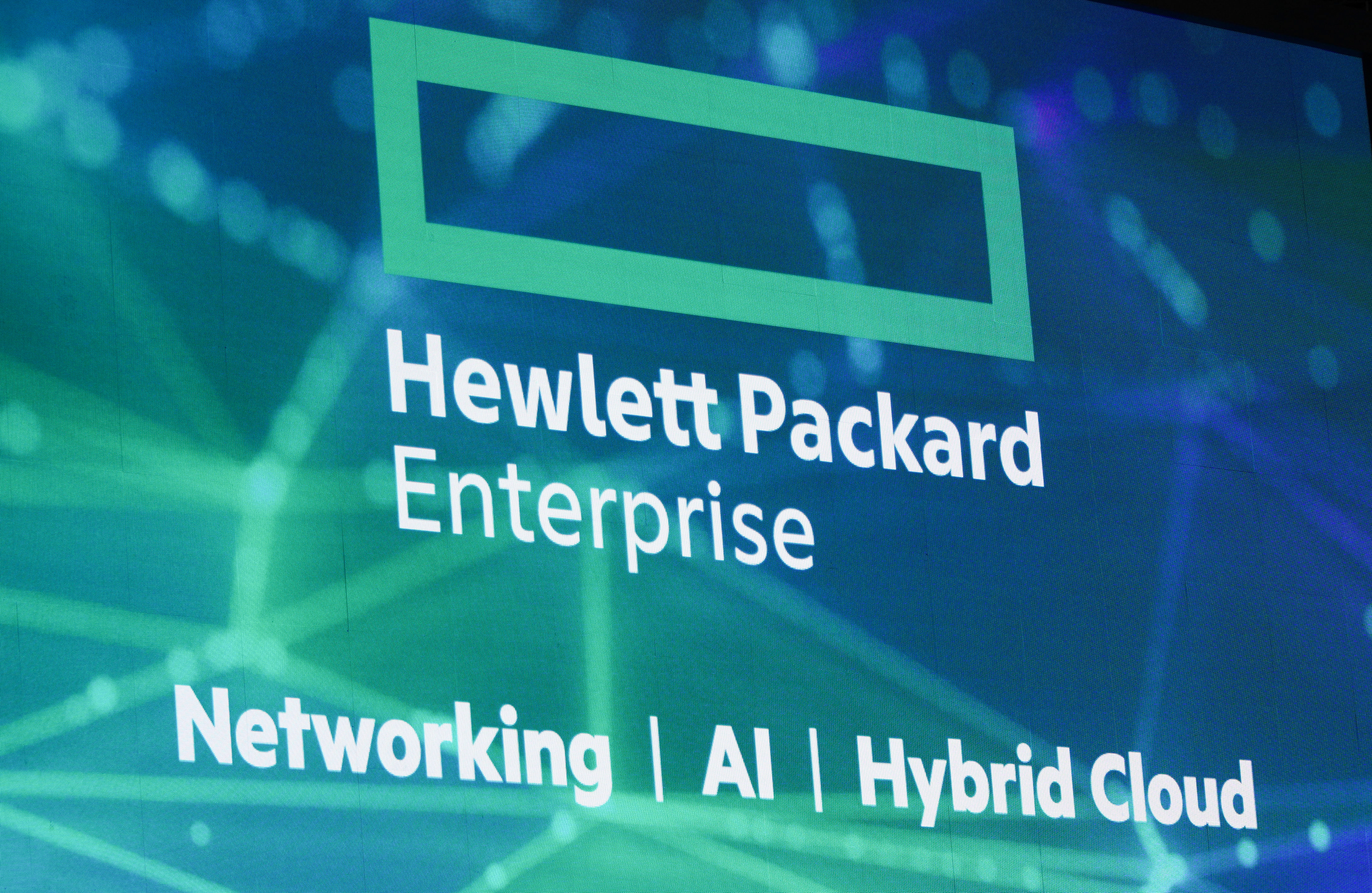 Platforma HPE Aruba Networking Central będzie działać w wirtualnej chmurze prywatnej i w środowiskach lokalnych