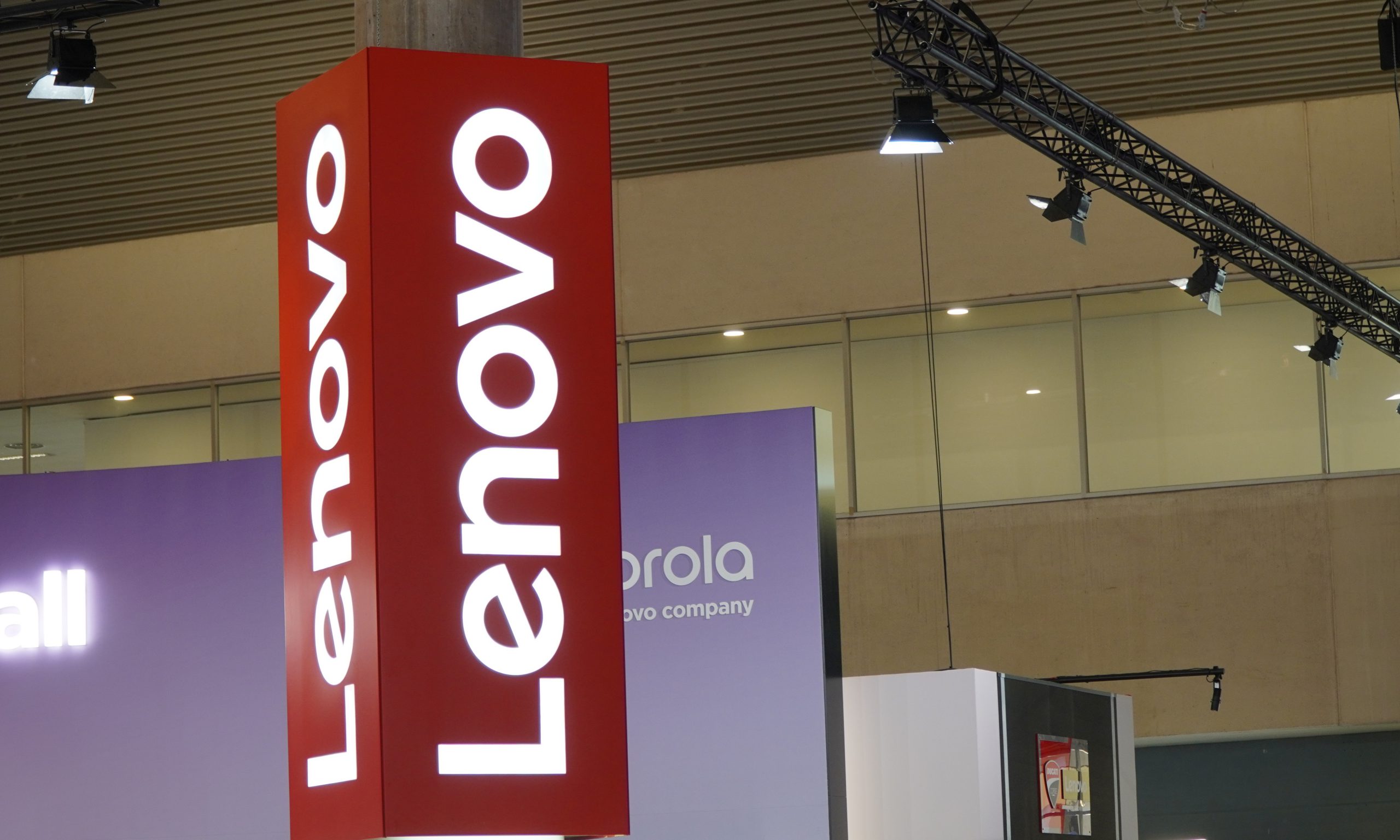 Lenovo