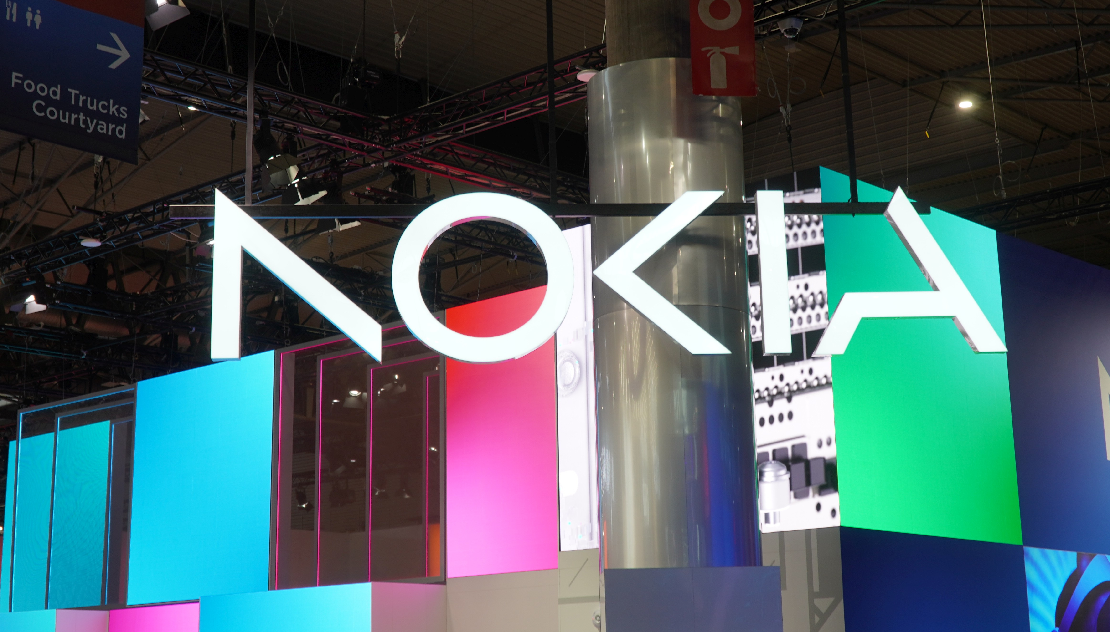 Nokia kupuje od HPE najważniejsze aktywa Junipera