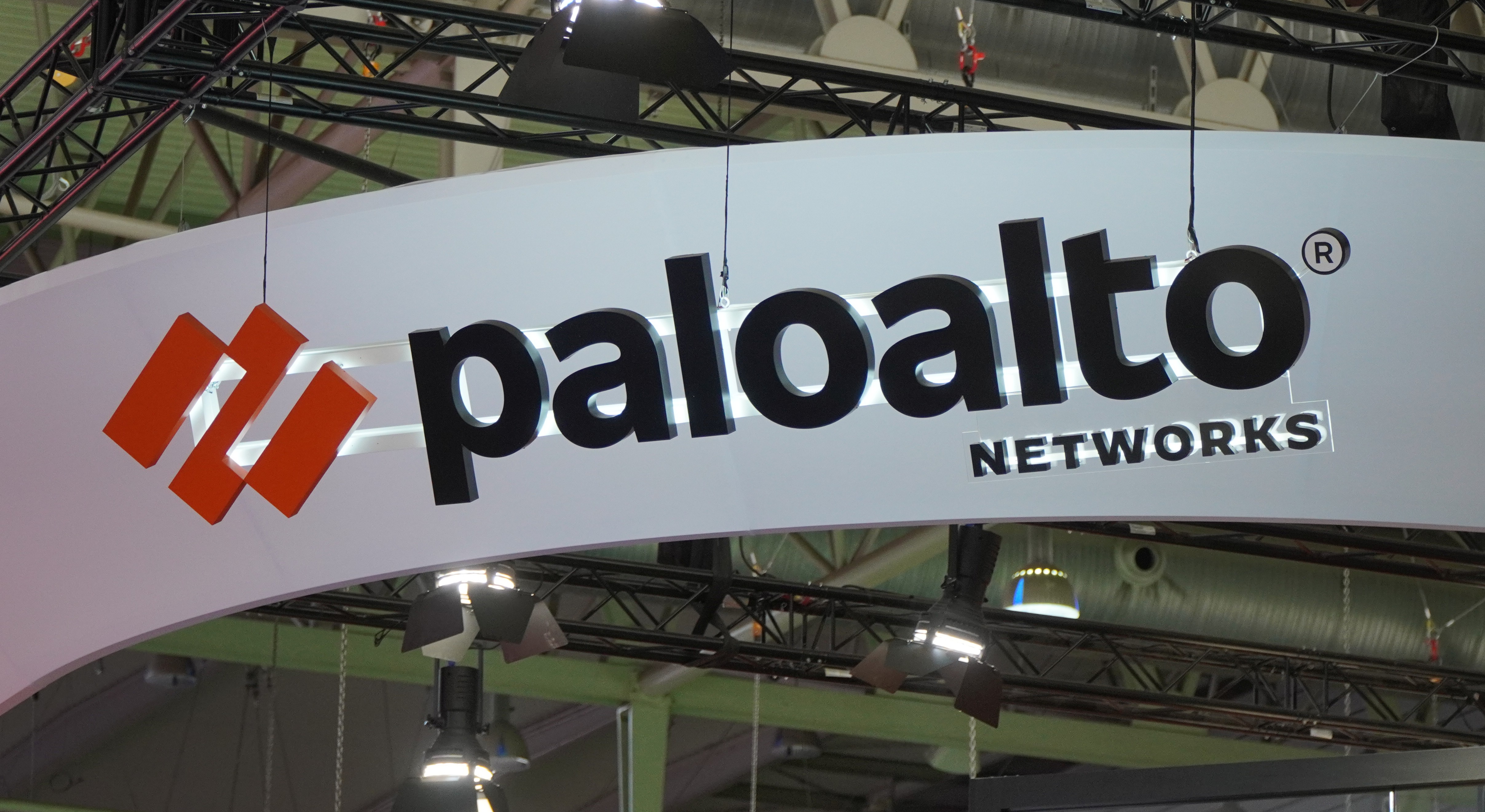 Palo Alto Networks przejęło firmę Protect AI