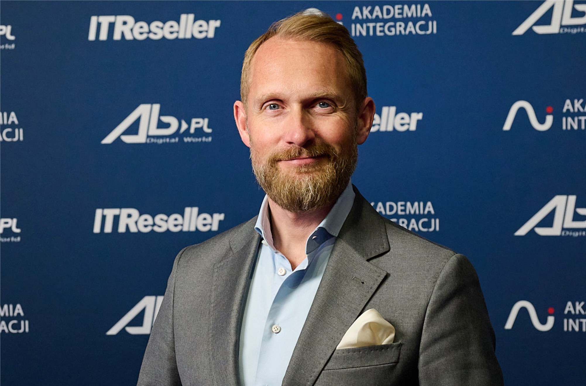 Akademia Integracji AB 2025: „Niesamowite wydarzenie organizowane po raz kolejny przez AB – naszego największego dystrybutora w Polsce i w regionie CEE” – podkreślił Maciej Kamiński, Director of Memory Business (Poland & CEE), Samsung Electronics