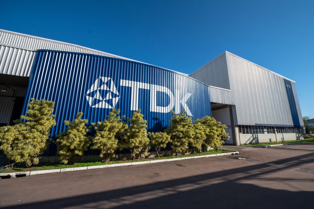 TDK