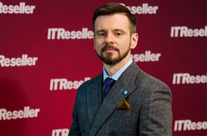 Gateway Poland 2025: „Chodzi o to, żeby serwery miały gdzie działać, by to było bezpieczne, energooszczędne i gotowe na rozwój” – podkreślił Michał Redlich, Fast Group Sp. z o.o.