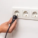 Czynniki profilujące transformację energetyczną: Co Polska może zyskać na OZE i prądzie stałym?