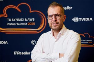 TD SYNNEX & AWS Partner Summit 2025: “Co 2 minuty firmy w Polsce rozpoczynają użycie generatywnej sztucznej inteligencji” – podkreślił Kacper Dąbrowski, Enterprise Solutions Architect Leader w AWS.
