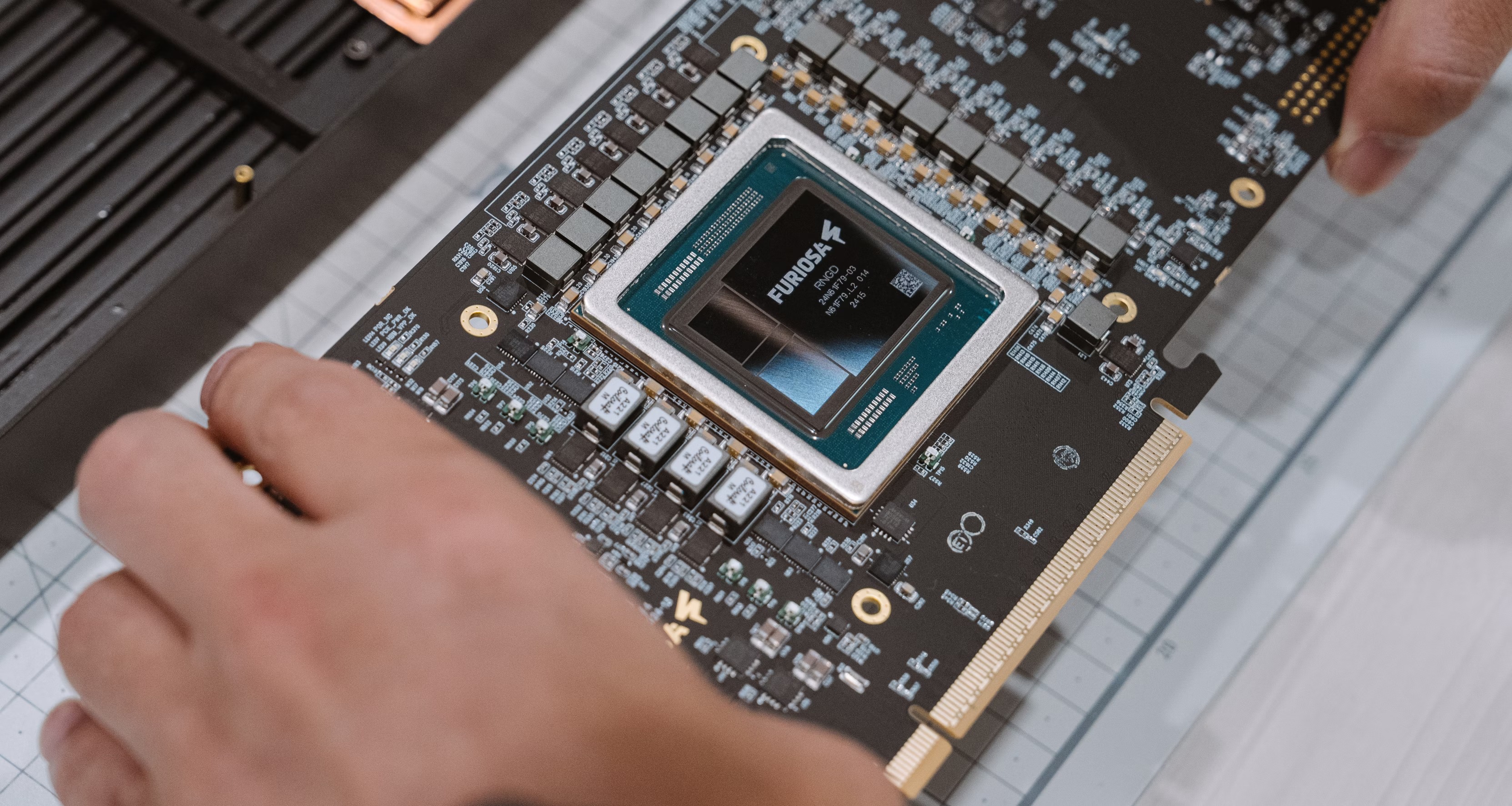 FuriosaAI zdobywa przełomowy kontrakt z LG. Koreańska firma rzuca wyzwanie Nvidii na rynku chipów AI