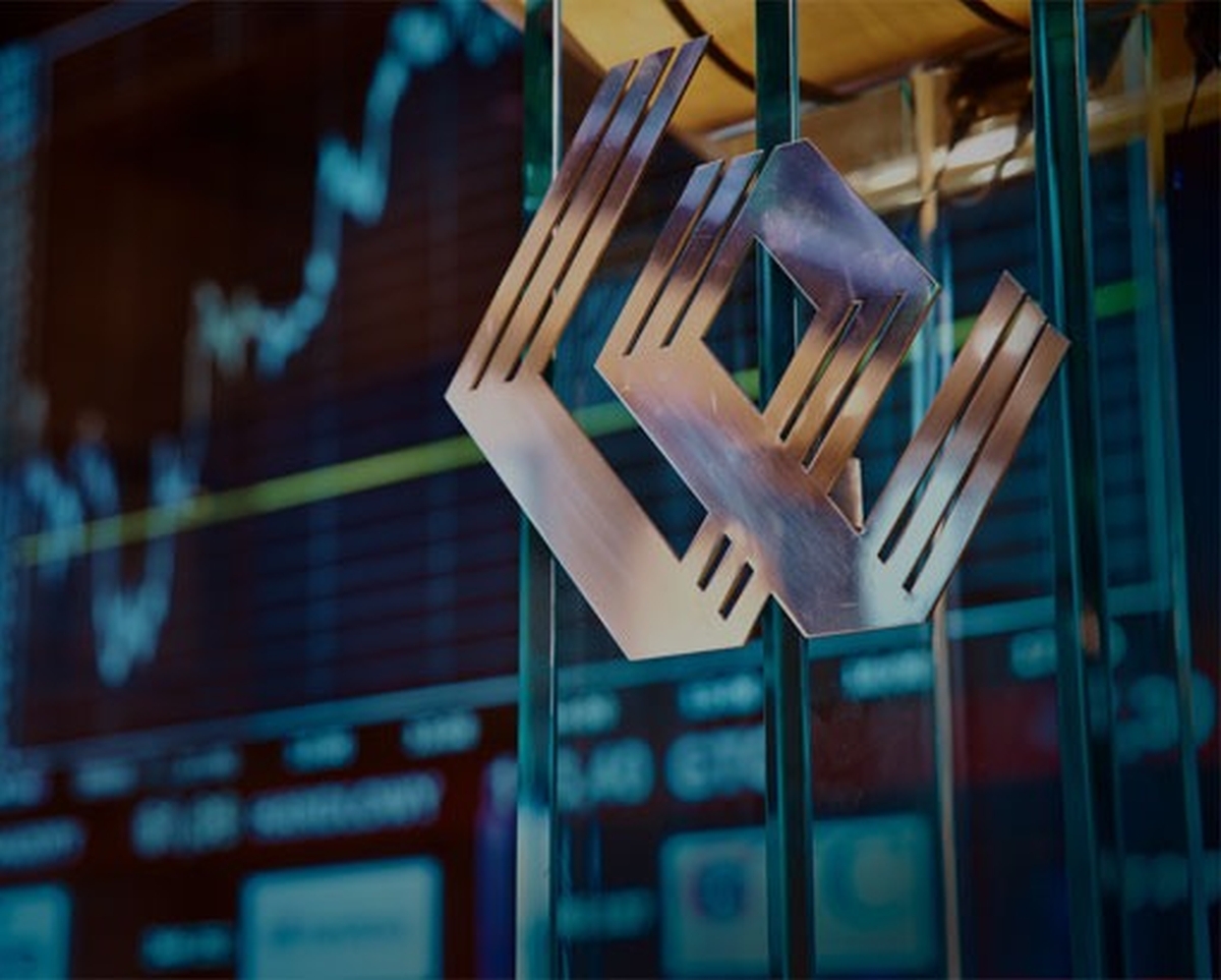 GPW modernizuje systemy i rozwija AI – Warszawa chce dołączyć do światowej czołówki