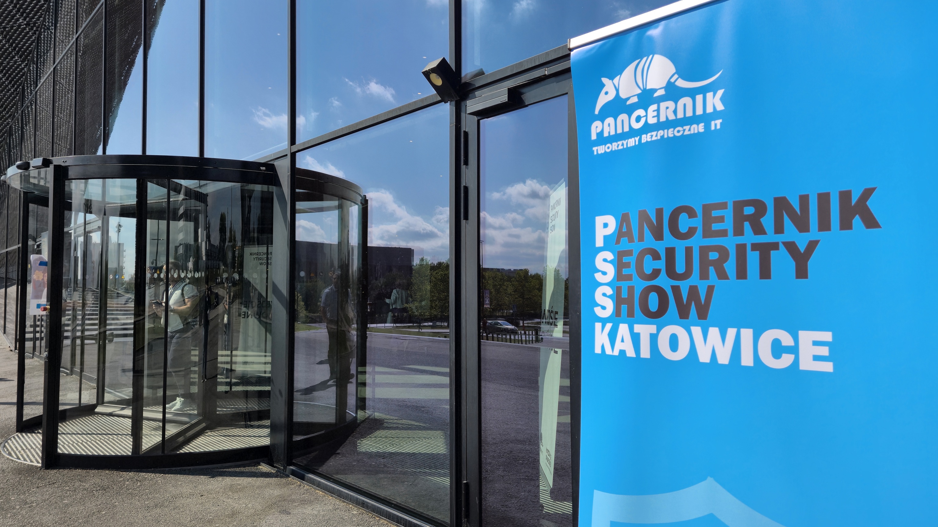 Pancernik IT Expo 2025 pokazał, jak zbudować cyfrową twierdzę i nie dać się zabić komputerowi – relacja