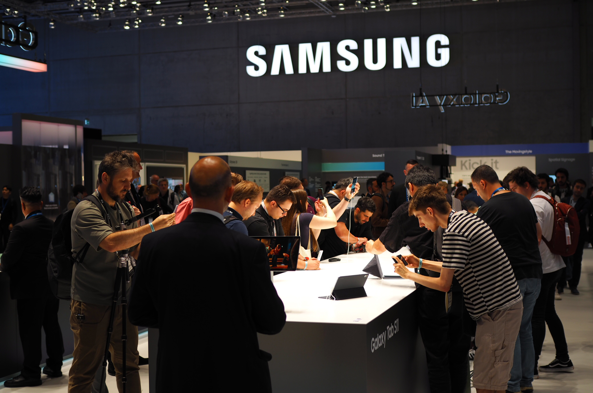 Samsung zmienia kalendarz premier: flagowy Galaxy S26 zadebiutuje później niż zwykle