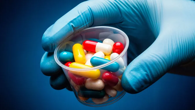 Graph AI pozyskuje 3 mln dol. na platformę AI do monitorowania bezpieczeństwa leków