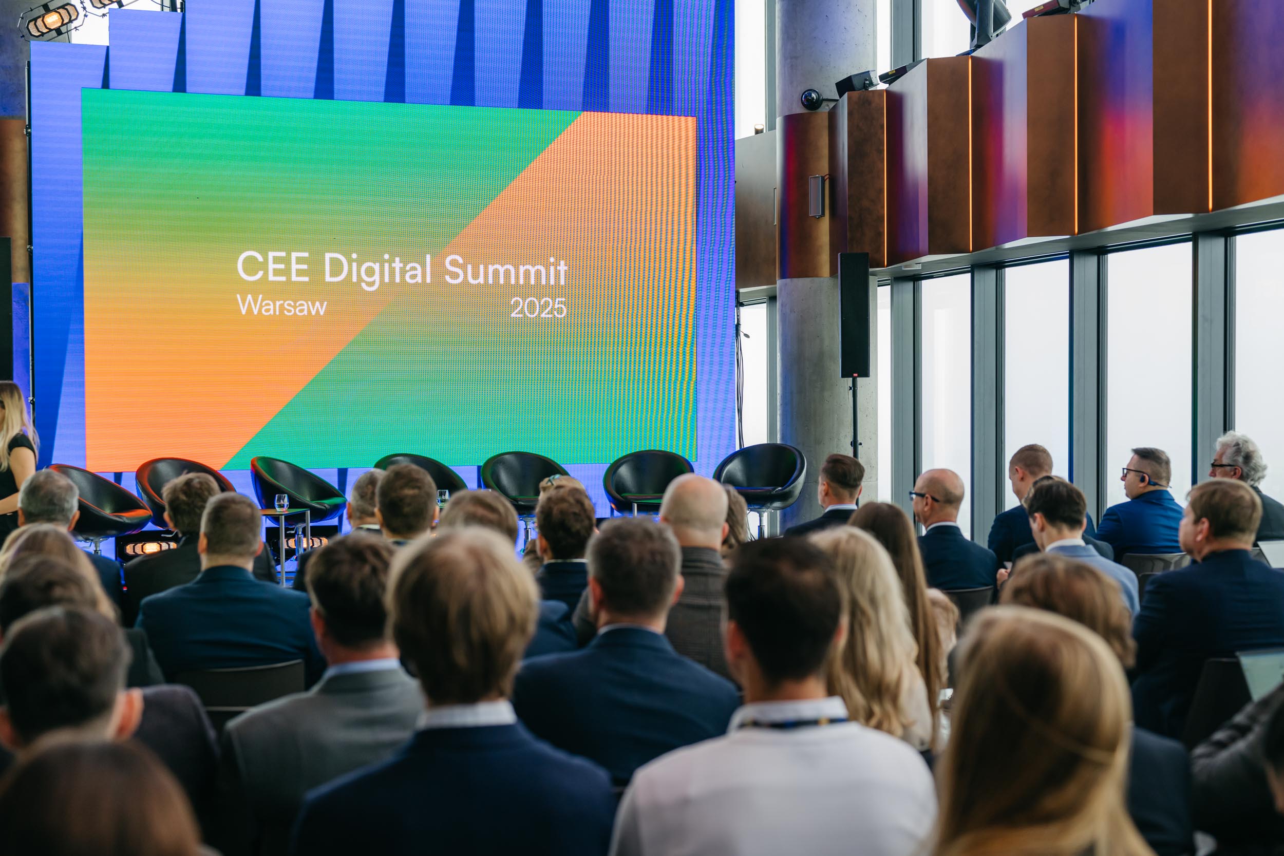 CEE Digital Summit: Eksperci z Europy Środkowo-Wschodniej apelują o prostsze prawo cyfrowe i większą współpracę
