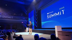 Ekskluzywna relacja z OVHcloud Summit 2025. Paryż z głową w chmurach, ale z solidną wizją