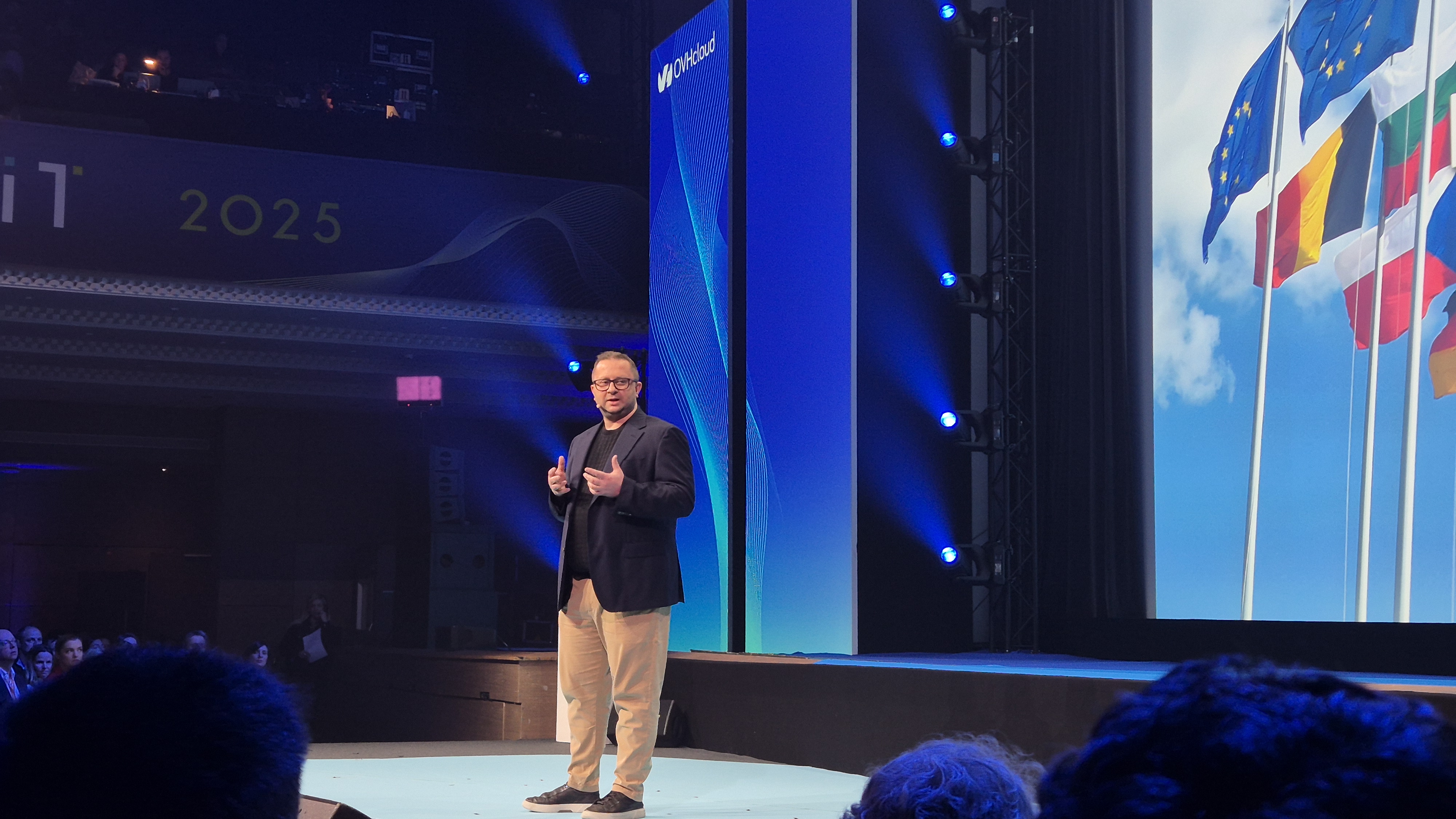 Ekskluzywna relacja z OVHcloud Summit 2025. Paryż z głową w chmurach, ale z solidną wizją