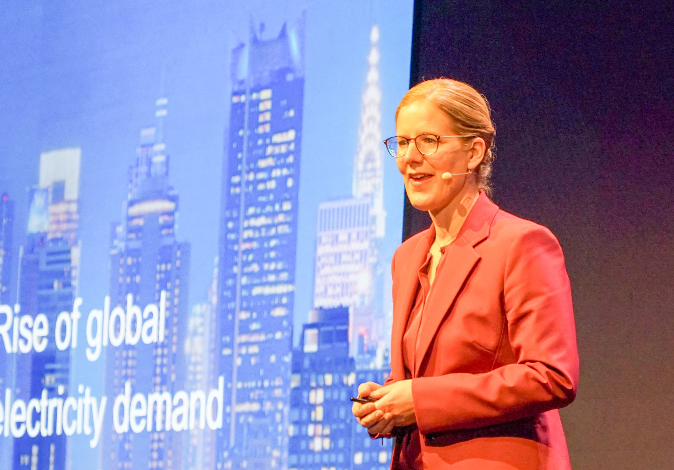 IFS Industrial X Unleashed Sabine Erlinghagen