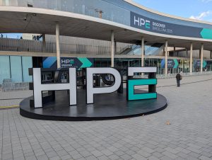 MWC 2026: Nowe routery i serwery HPE mają przygotować operatorów na lawinowy wzrost ruchu AI