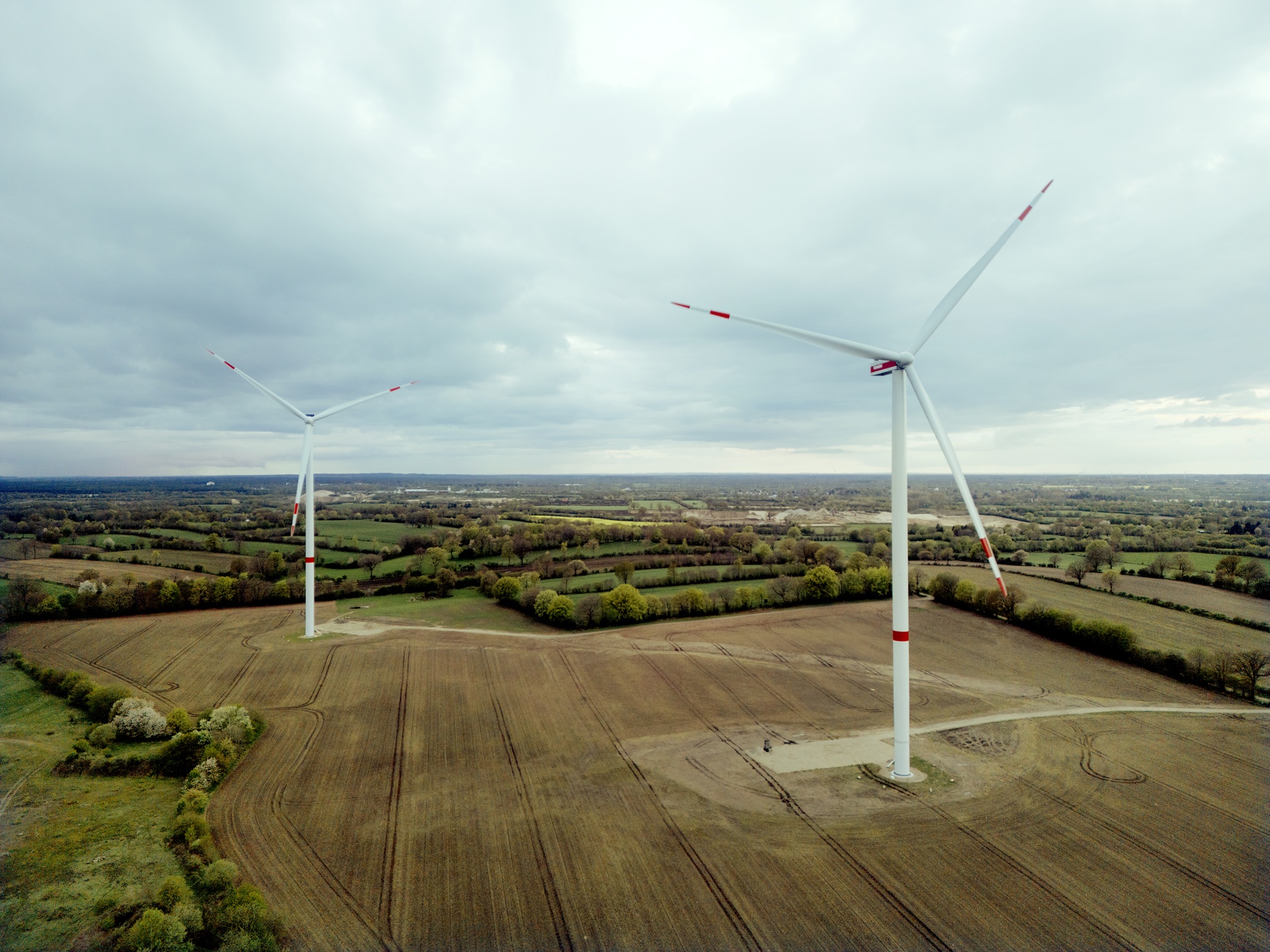 Eurowind Energy przejmuje od Sabowind aktywa i projekty OZE o mocy 382 MW