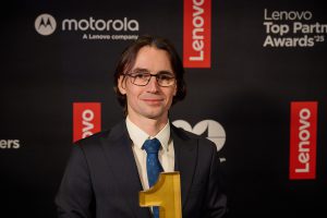 Lenovo Top Partners Awards 2025: “Nadajemy na podobnych falach. My wspomagamy ich, oni wspomagają nas” – powiedział o współpracy z Lenovo Piotr Gawron, Madu