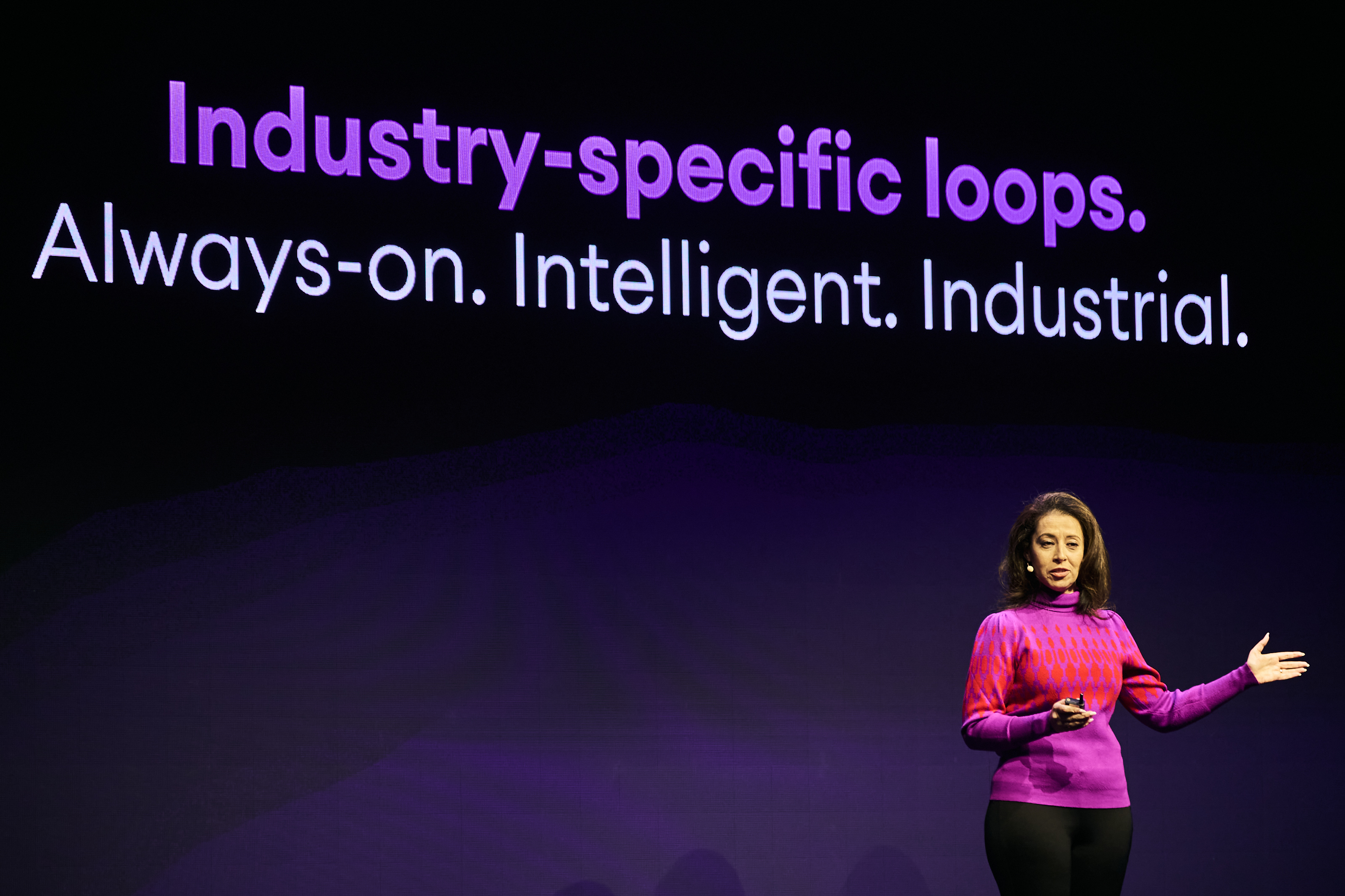 Narodziny ery platform agentowych – Somya Kapoor, CEO IFS LOOPS