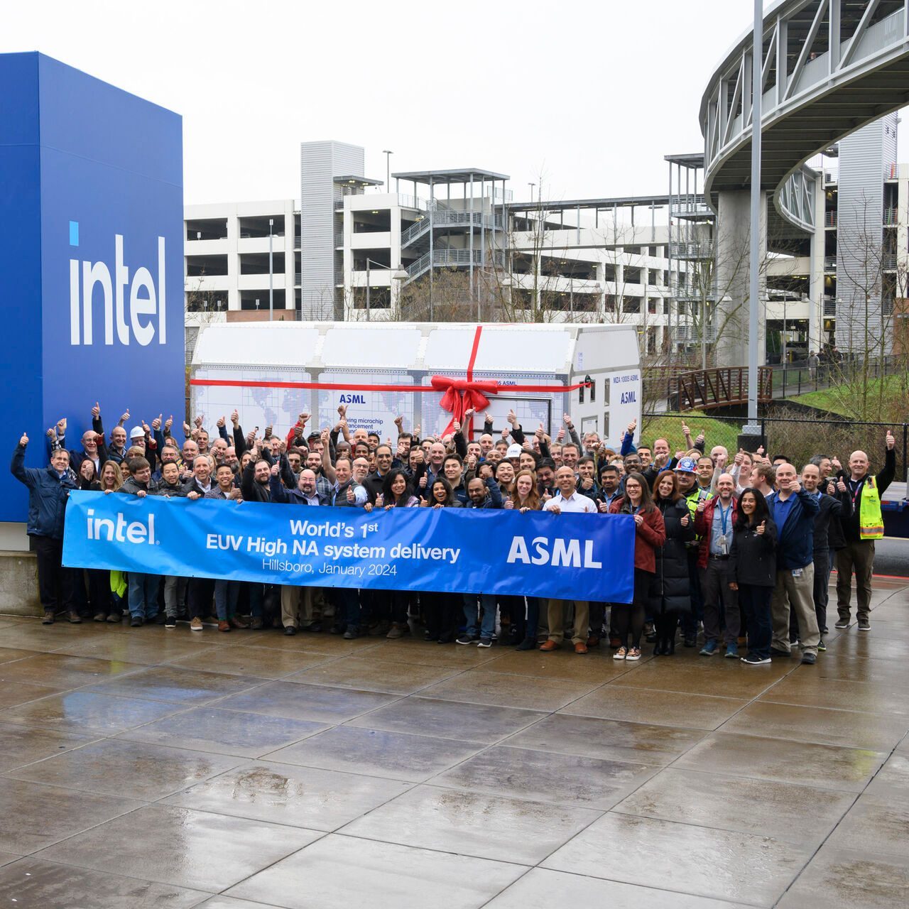 ASML High-NA EUV Intel