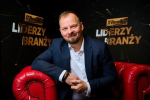 Newline wychodzi poza dotyk – strategiczną ewolucję i ofensywę w digital signage komentuje Michał Starościk, Country Manager Poland & EE w Newline