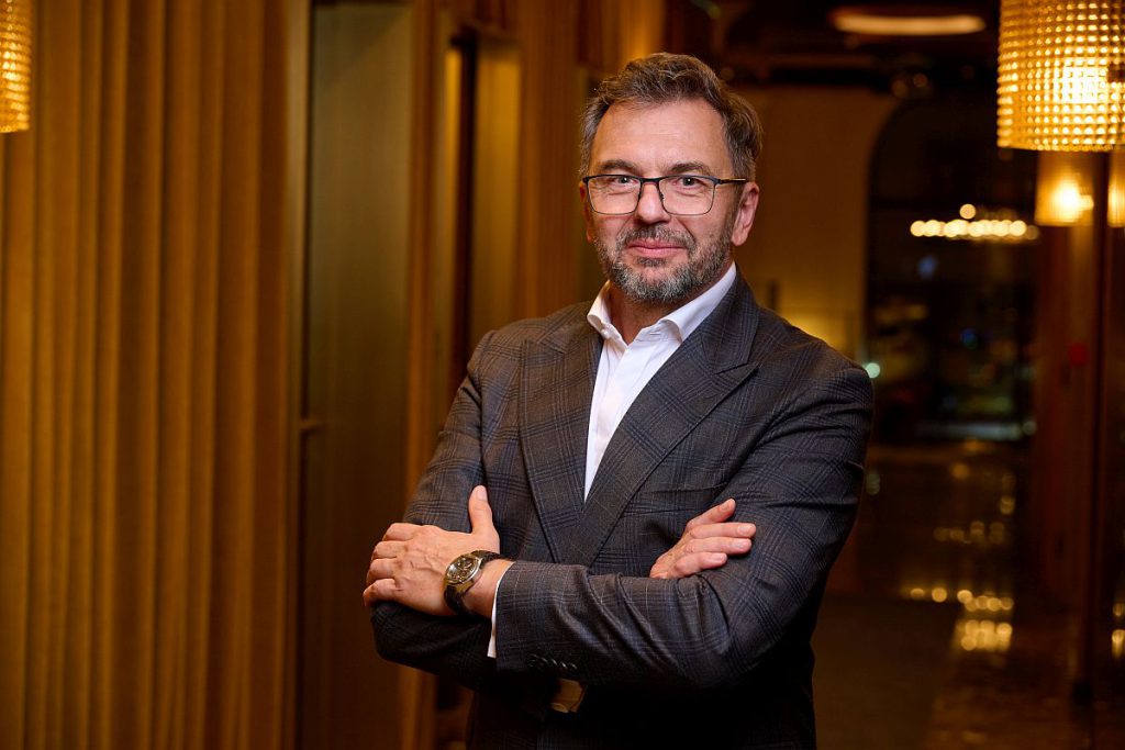 Mirosław Pisaniec Schneider Electric (2)