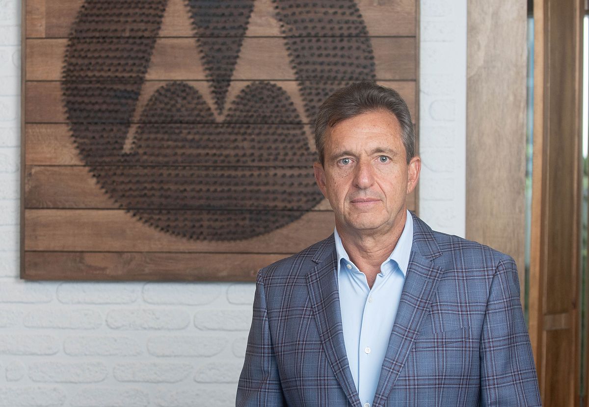 Sergio Buniac Motorola