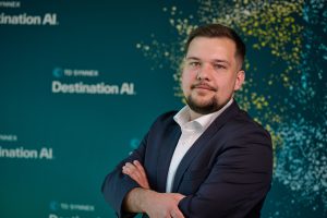 Destination AI w Warszawie: „To, co dziś tworzymy w obszarze AI, będzie miało wpływ na kolejne dekady naszego biznesu” – podkreślił Paweł Chłud, Lenovo Polska