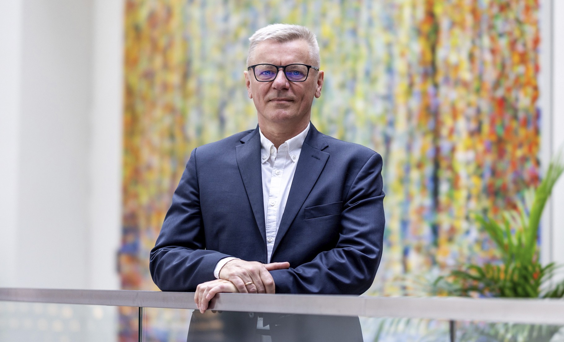 IT Reseller nr. 371-372: “Naszą siła pozostaje organizacja” – podkreśla w wywiadzie okładkowym Zbigniew Mądry, CEO – President AB S.A.