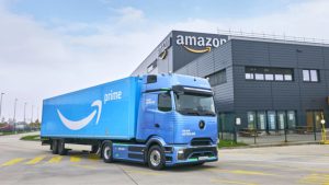 Model AWS wchodzi do logistyki i uderza w rynkowych gigantów