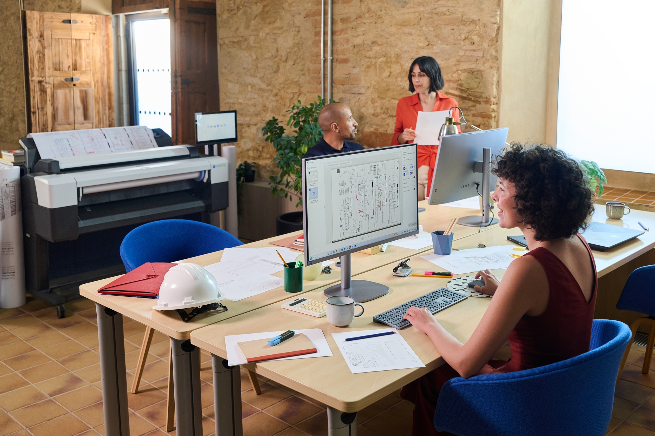 HP DesignJet T1600 Plus i T2600 MFP Plus: Nowy standard dokumentacji dla inżynierów