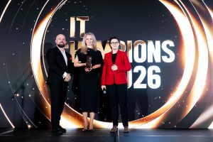 IT Champions 2026: „Backup przestał być tylko dodatkiem, stał się niezbędnym elementem infrastruktury” – powiedziała Aleksandra Zienkiewicz-Zachaj z Synology odbierając statuetkę w kategorii „Backup and Recovery”
