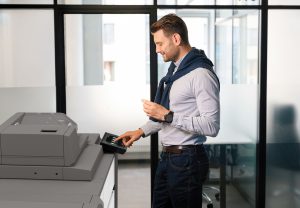 Nowe urządzenia wielofunkcyjne Sharp dla lekkiego druku produkcyjnego