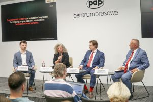 Cyfrowa racja stanu, czyli jak państwo finansuje technologiczną zależność