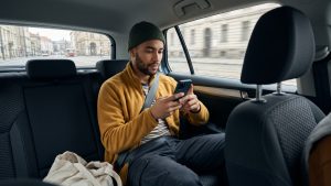 Smartfon a choroba lokomocyjna. Android 17 wprowadza rozwiązanie Motion Assist